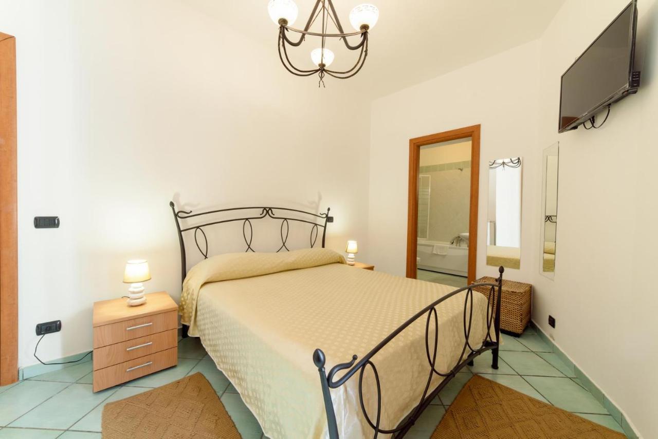 Olga'S Relais Aparthotel Massa Lubrense Ngoại thất bức ảnh